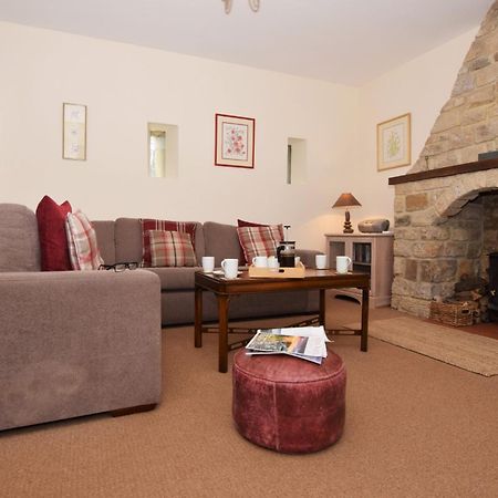 2 Bed In Rowlands Gill Cn192 Villa Stanley  Kültér fotó